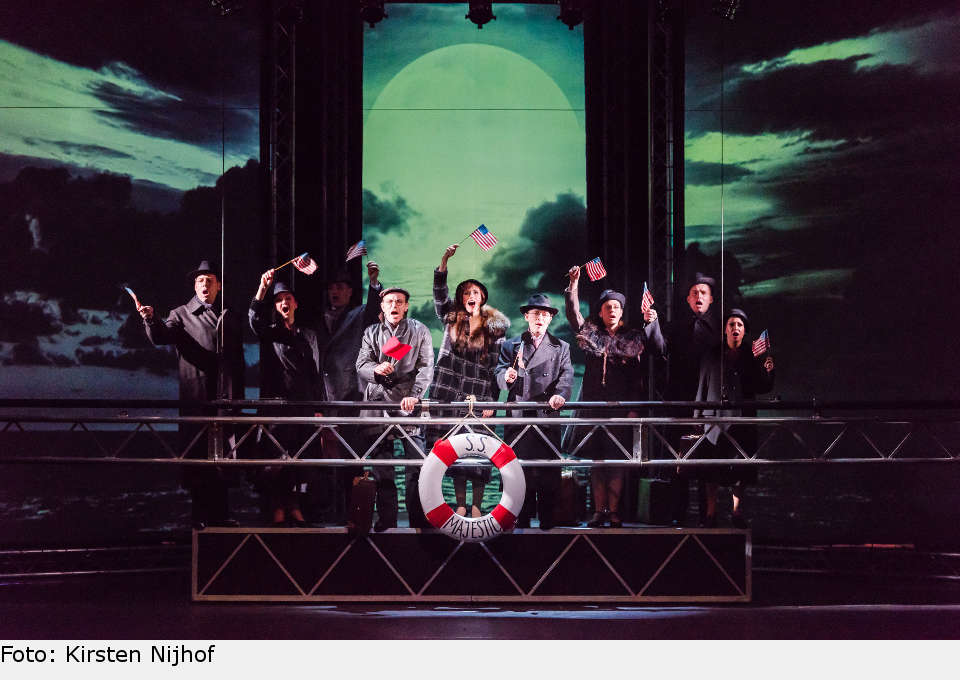 Das Musical „LoveMusik“ wird in der Spielzeit 2019/2020 erneut in Leipzig aufgeführt. Die Gewinner des heutigen Tagespreises bei unserer Aktion „Osternest - Die Musical Ticket Verlosung“ können dabei sein. musical lovemusik leipzig 2019