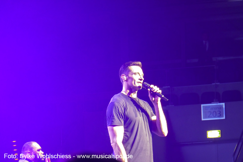 hugh jackman mannheim 074