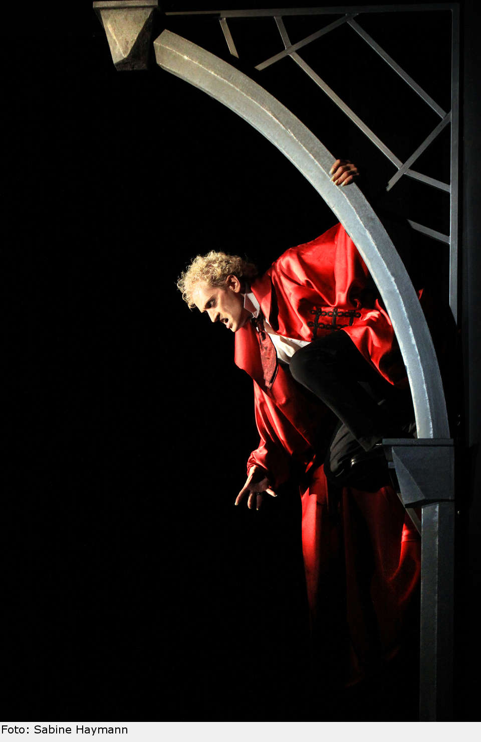 Chris Murray in der Titelrolle dracula01