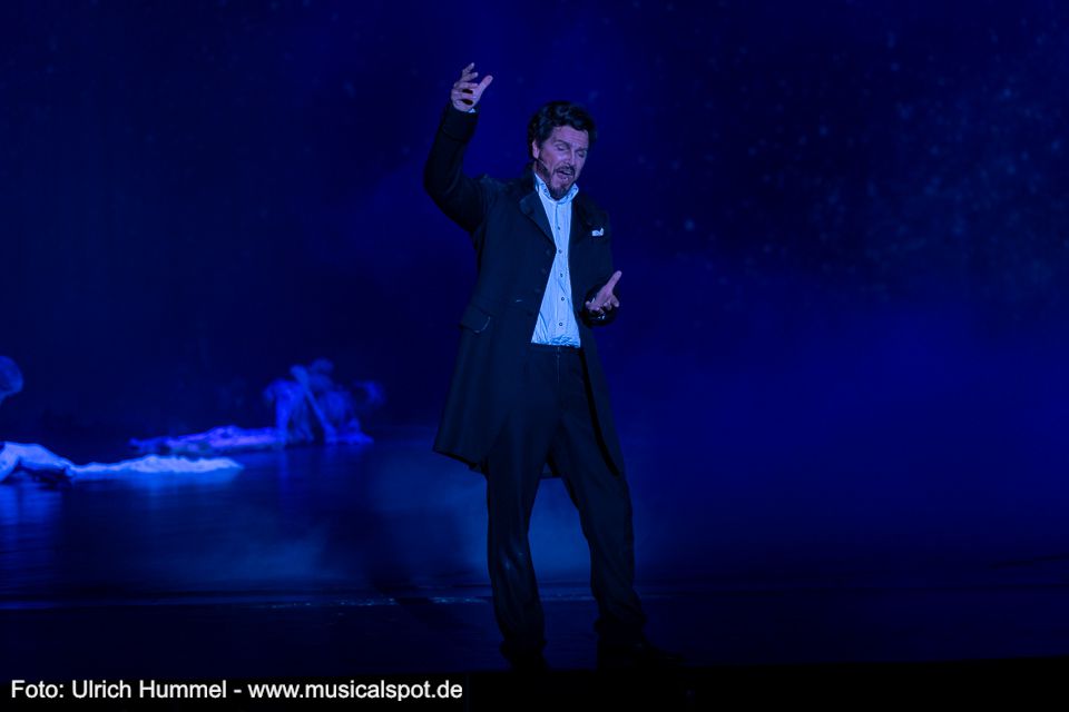 'Ich steh' auf, reite heim. Und mach' als König die Zukunft wahr.' ludwig musical fuessen 2018 146