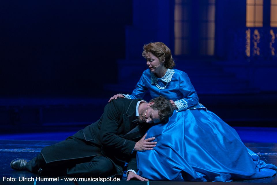 König Ludwig ist tief bestürzt: 'Ich wollt' ich könnte gold'ne Tränen für ihn weinen.' ludwig musical fuessen 2018 178