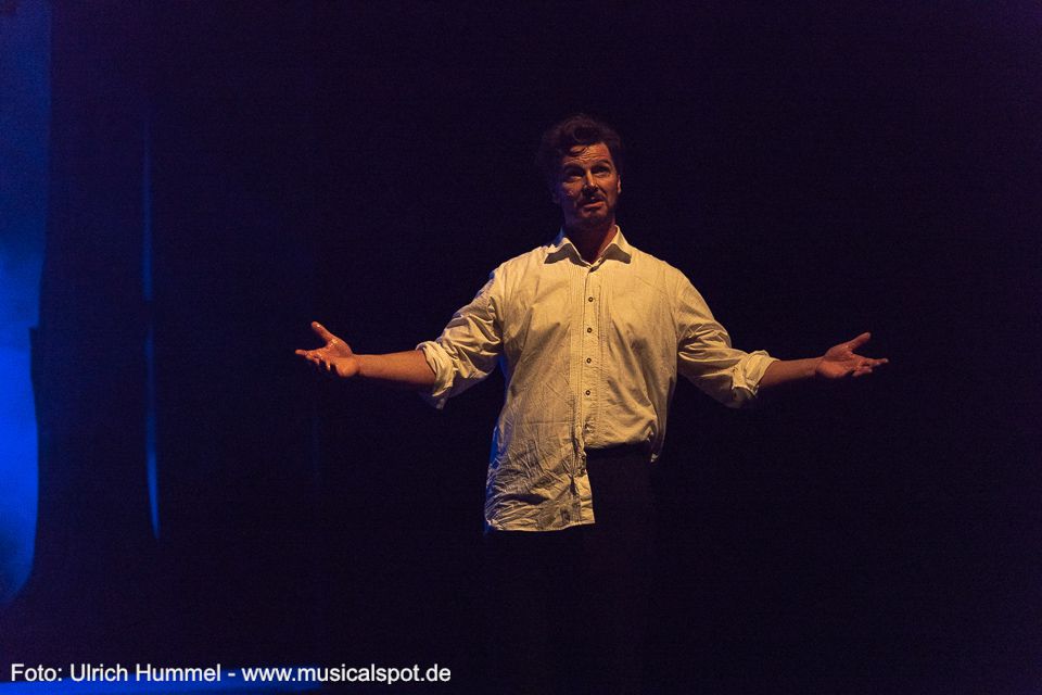 Es ist Pfingstsonntag, der 13. Juni 1886, 18.45 Uhr. ludwig musical fuessen 2018 225